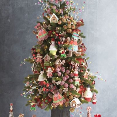 Marges-Specialties-Christmas-Trees-MOO2